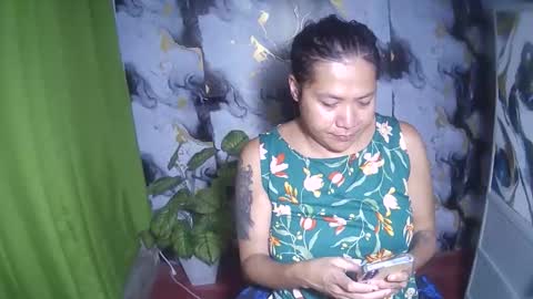 Snapshot of ervanamorge chatting on May 17, 2026, 10:28 pm Ervana online show from May 17, 2026, 10:28 pm
