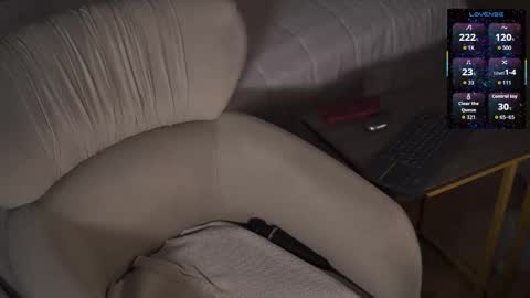 Snapshot of eseniyalove chatting on February 6, 2026, 5:23 am Eseniya online show from February 6, 2026, 5:23 am