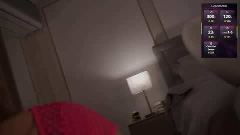 Eseniya online show from April 13, 2026, 5:35 am