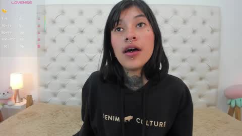 Snapshot of esmeralda_06 chatting on September 20, 2025, 4:08 pm esmeralda online show from September 20, 2025, 4:08 pm