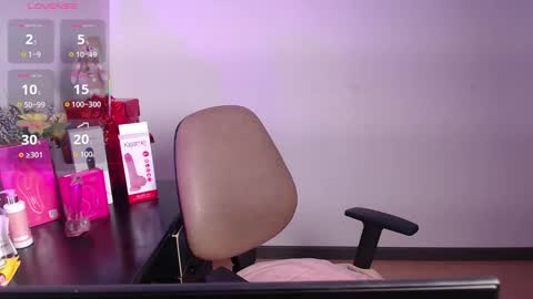 esmeralda_bk online show from December 18, 2025, 10:27 pm