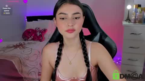 Esmeralda online show from May 23, 2026, 12:31 pm