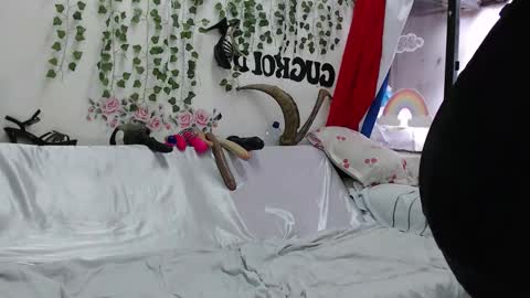 Snapshot of esmeralda_my chatting on February 9, 2026, 8:35 pm Esmeralda MY online show from February 9, 2026, 8:35 pm