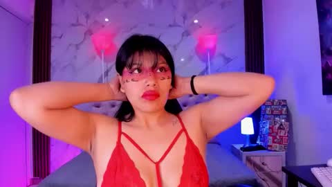 Esmeralda  online show from January 7, 2026, 11:34 am