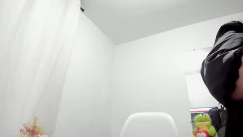 Esmeralda online show from February 20, 2025, 1:03 am