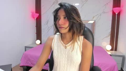 Snapshot of esperanzamora chatting on April 16, 2026, 12:06 pm esperanzamora online show from April 16, 2026, 12:06 pm