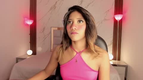 Snapshot of esperanzamora chatting on April 23, 2026, 12:29 pm esperanzamora online show from April 23, 2026, 12:29 pm