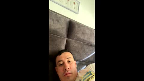 Snapshot of esteban121222 chatting on December 16, 2025, 12:54 pm esteban121222 online show from December 16, 2025, 12:54 pm