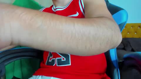 Esteban Gomez online show from March 29, 2026, 6:46 am