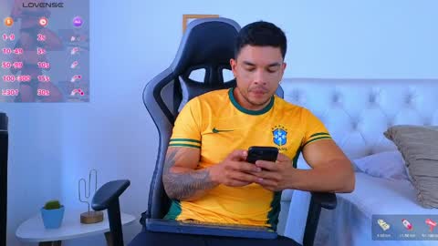 ESTEBAN online show from March 30, 2026, 3:24 pm