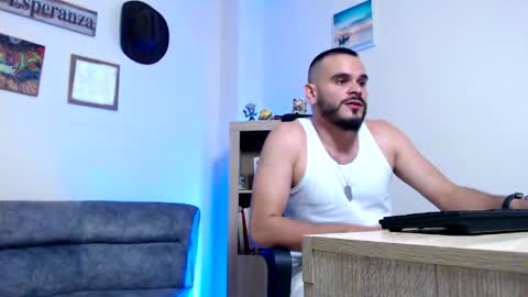 Esteban Fernandez online show from March 20, 2026, 4:12 pm