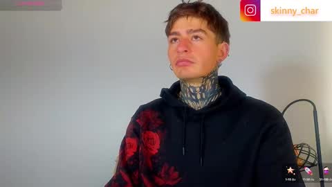 Esteban independent model online show from October 27, 2025, 11:47 am