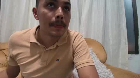 Esteban online show from November 12, 2025, 5:41 am