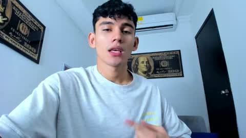 Esteban online show from January 15, 2025, 12:04 pm