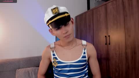 Esteban online show from February 24, 2025, 10:58 pm