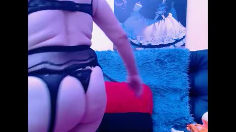 Snapshot of estefania_344 chatting on October 22, 2025, 10:42 pm estefania_344 online show from October 22, 2025, 10:42 pm