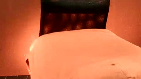 estelarseiya online show from November 19, 2025, 5:40 am