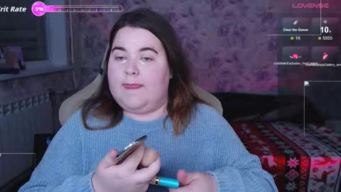 estelle_hicks online show from November 9, 2025, 6:28 pm