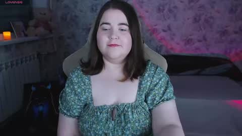 estelle_hicks online show from May 28, 2026, 7:11 pm
