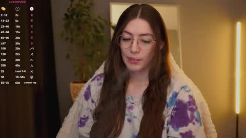 Snapshot of ester_hill chatting on February 18, 2026, 2:29 am Ester online show from February 18, 2026, 2:29 am