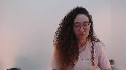 Snapshot of esteralcantara chatting on February 12, 2026, 9:21 pm esteralcantara online show from February 12, 2026, 9:21 pm