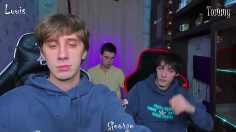 Snapshot of esthetics_boys chatting on January 5, 2025, 7:07 pm LOUIS online show from January 5, 2025, 7:07 pm