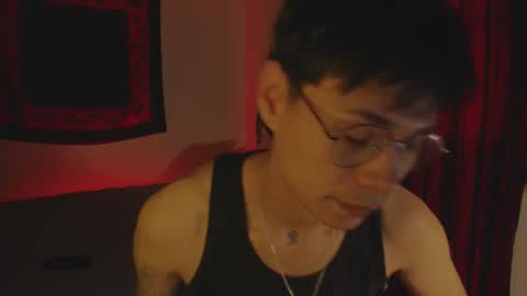 Esteban online show from October 16, 2025, 10:22 pm