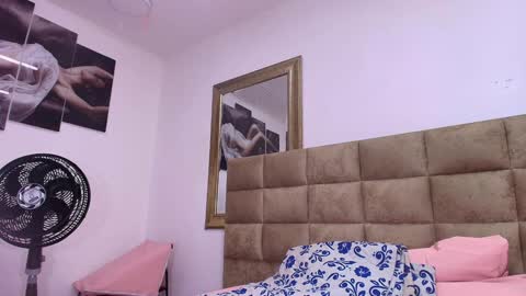 Snapshot of estrella_hanks_ chatting on January 29, 2025, 11:51 am Estrella online show from January 29, 2025, 11:51 am
