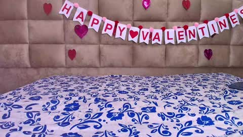 Snapshot of estrella_hanks_ chatting on February 6, 2025, 12:48 pm Estrella online show from February 6, 2025, 12:48 pm