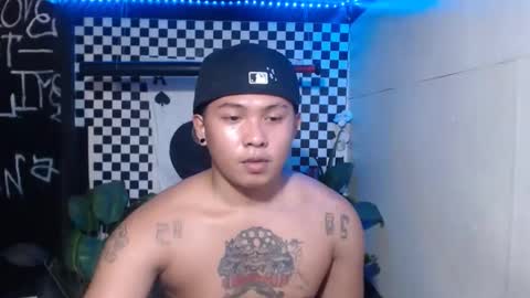 im esward tynn online show from November 17, 2025, 6:52 am