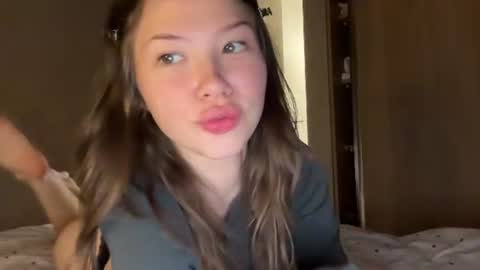 nika 3 online show from July 3, 2026, 6:47 pm