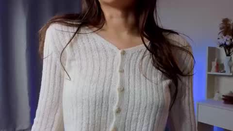 Jessi online show from November 15, 2025, 11:07 am