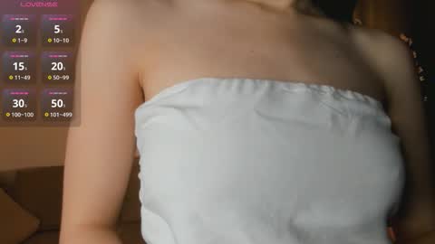 Jessi online show from December 15, 2025, 11:14 am