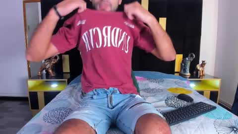 Snapshot of ethan__walker chatting on February 25, 2025, 7:47 pm Ethan online show from February 25, 2025, 7:47 pm