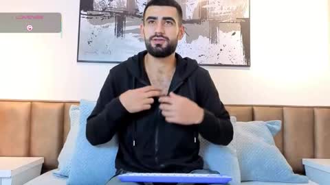 Snapshot of ethan__walker chatting on January 8, 2026, 4:31 pm Ethan online show from January 8, 2026, 4:31 pm