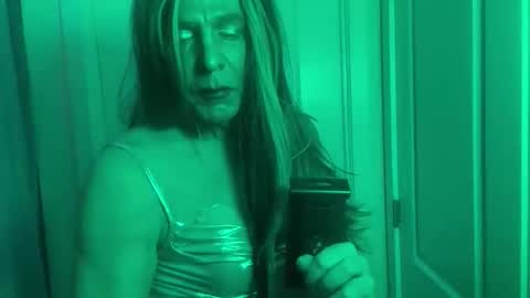 Snapshot of ethan_astrid chatting on May 16, 2026, 8:07 pm Bustedpussy online show from May 16, 2026, 8:07 pm