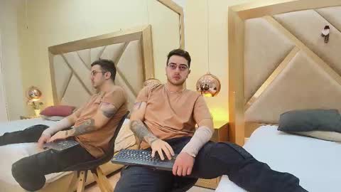 ethan_greys online show from November 29, 2025, 4:04 am