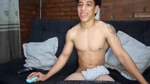 Ethan Noir online show from December 27, 2024, 10:34 am