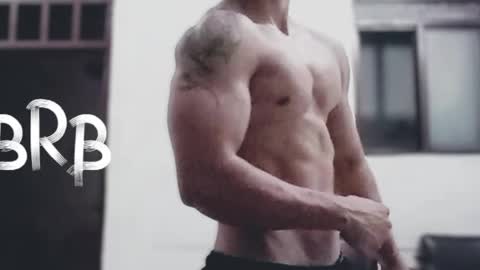 Ethan Noir online show from February 16, 2025, 5:04 am