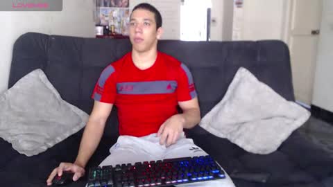 Ethan Noir online show from November 6, 2025, 2:29 pm