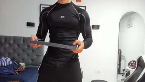 Snapshot of ethan_smitth1 chatting on January 19, 2025, 9:23 pm ethan_smitth1 online show from January 19, 2025, 9:23 pm