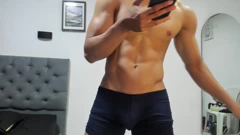 Snapshot of ethan_smitth1 chatting on February 26, 2025, 8:33 pm ethan_smitth1 online show from February 26, 2025, 8:33 pm