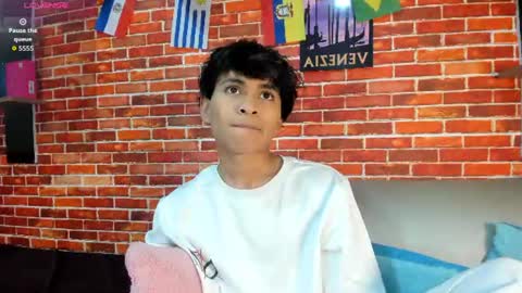Snapshot of ethan_westt chatting on June 24, 2026, 7:35 pm Ethan online show from June 24, 2026, 7:35 pm