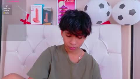 Snapshot of ethan_westt chatting on June 29, 2026, 7:58 pm Ethan online show from June 29, 2026, 7:58 pm