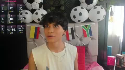 Snapshot of ethan_westt chatting on July 1, 2026, 8:08 pm Ethan online show from July 1, 2026, 8:08 pm