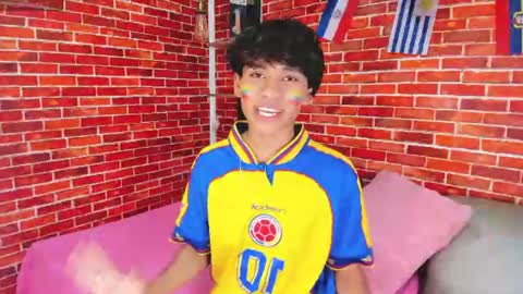 Snapshot of ethan_westt chatting on July 3, 2026, 7:31 pm Ethan online show from July 3, 2026, 7:31 pm