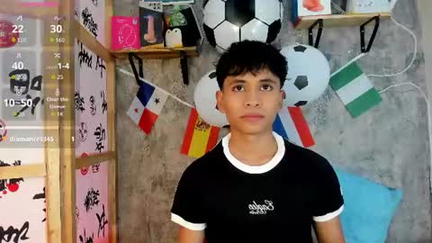 Snapshot of ethan_westt chatting on July 14, 2026, 8:14 pm Ethan online show from July 14, 2026, 8:14 pm