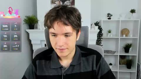 Ethan online show from September 25, 2025, 5:44 am
