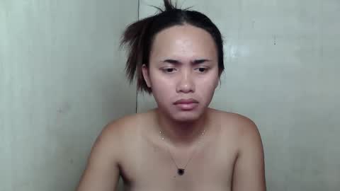 Snapshot of euniceariella21 chatting on September 30, 2025, 2:27 am YELLA online show from September 30, 2025, 2:27 am