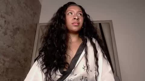 euphoria_06 online show from December 19, 2025, 4:30 am